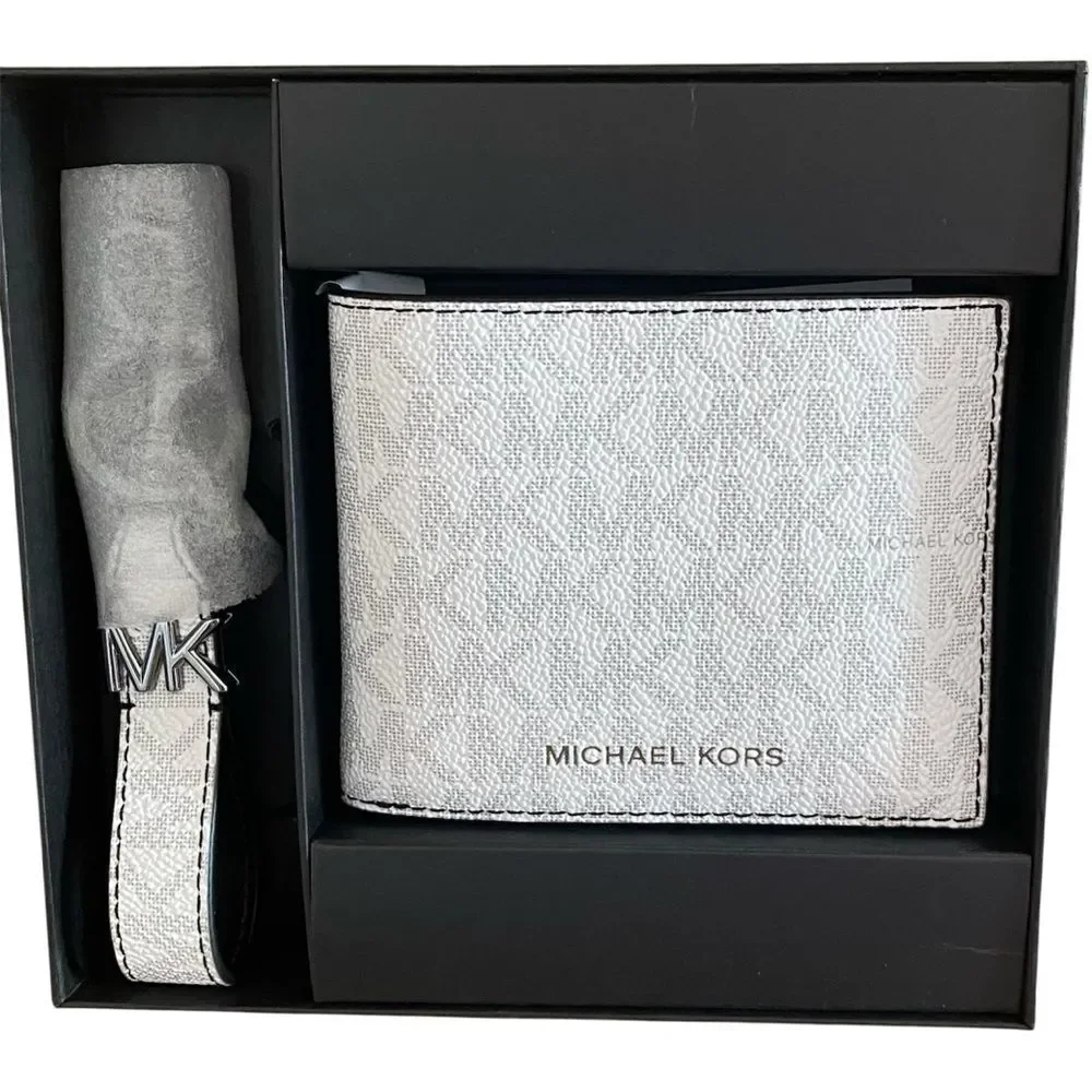 NIB New Michael Kors Bright White Logo Wallet & Keychain Set